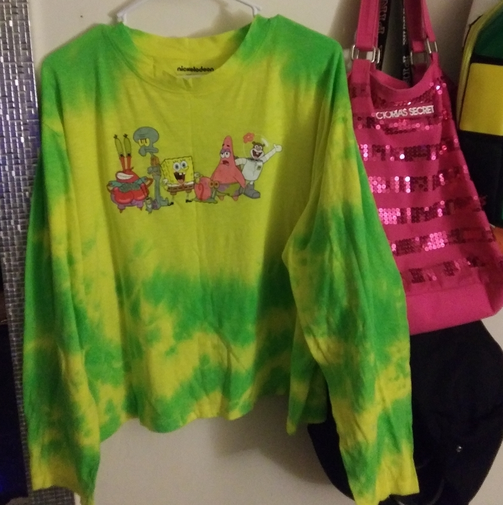 Cute spongebob squarpants tye-dye crop top.